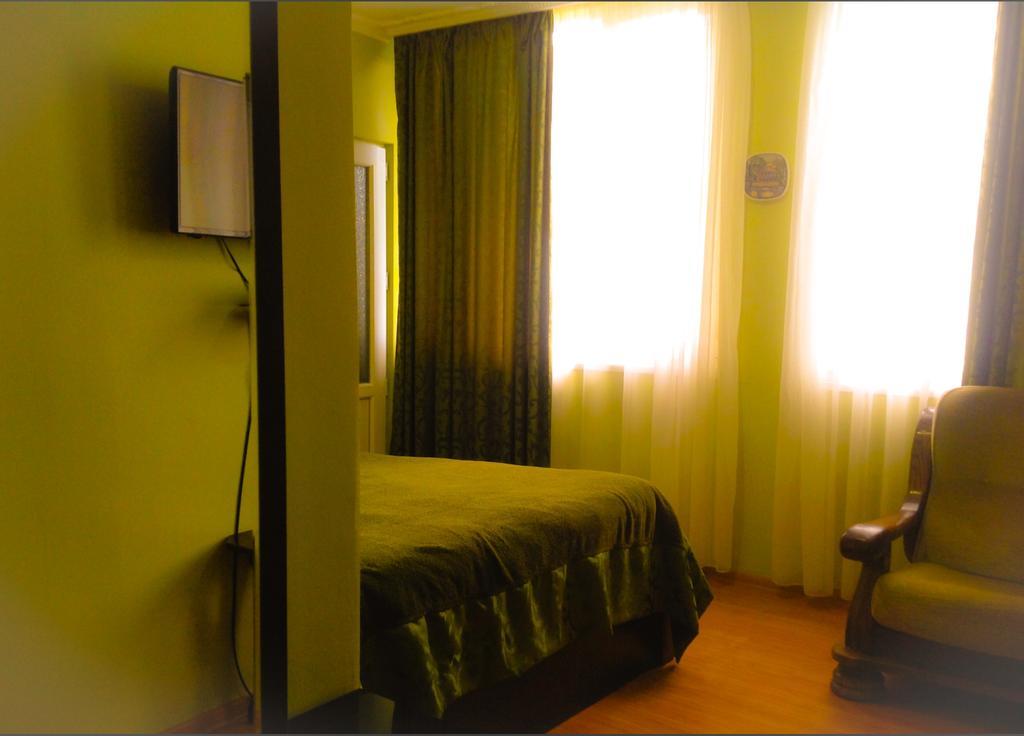 Lelis Guest House Sighnaghi Esterno foto