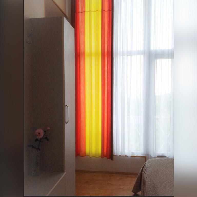 Lelis Guest House Sighnaghi Esterno foto