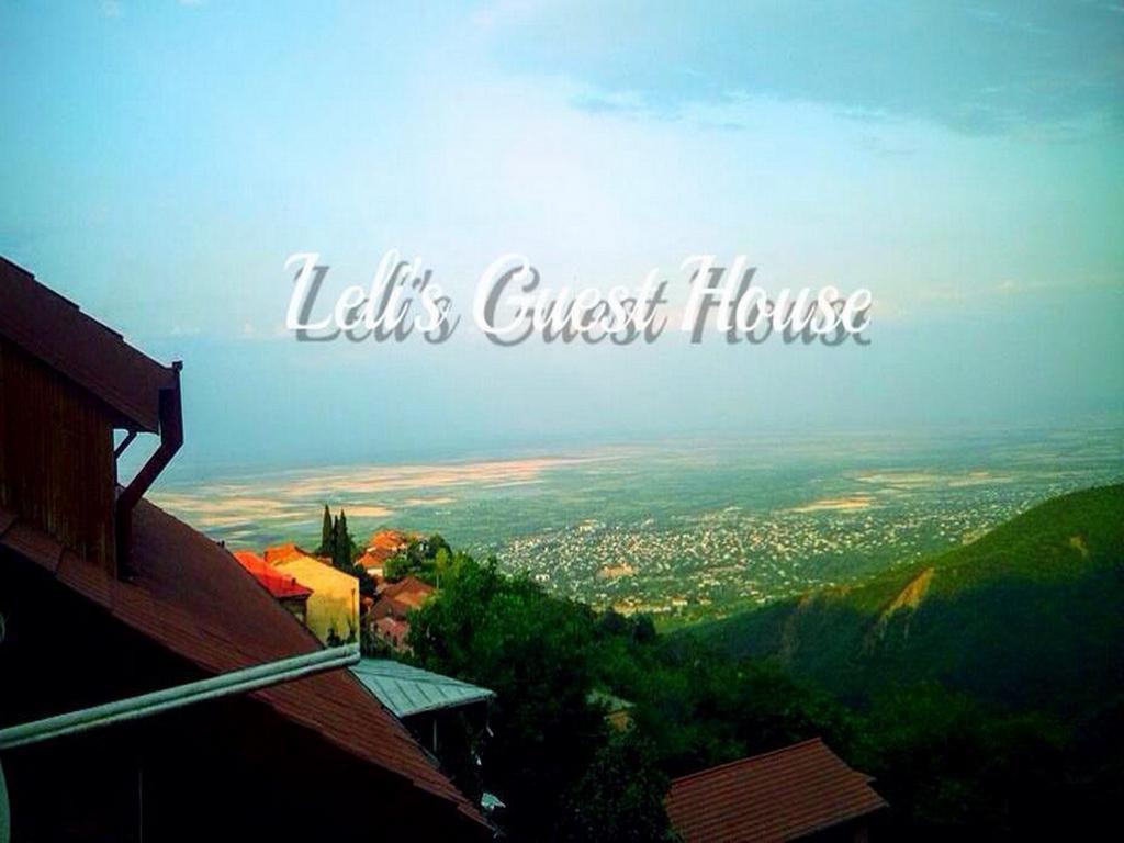 Lelis Guest House Sighnaghi Esterno foto
