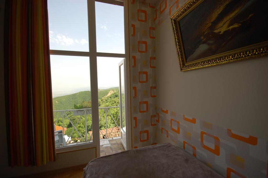 Lelis Guest House Sighnaghi Esterno foto