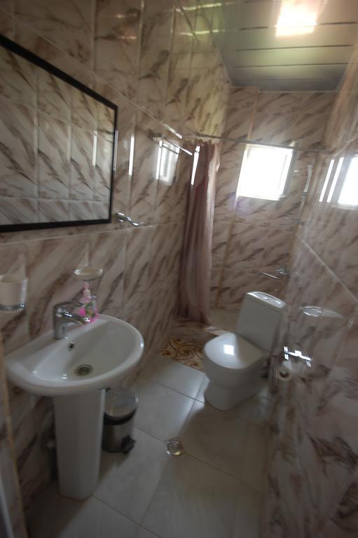 Lelis Guest House Sighnaghi Esterno foto